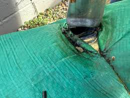 rusted-trampoline-frame Rusted Trampoline Frame